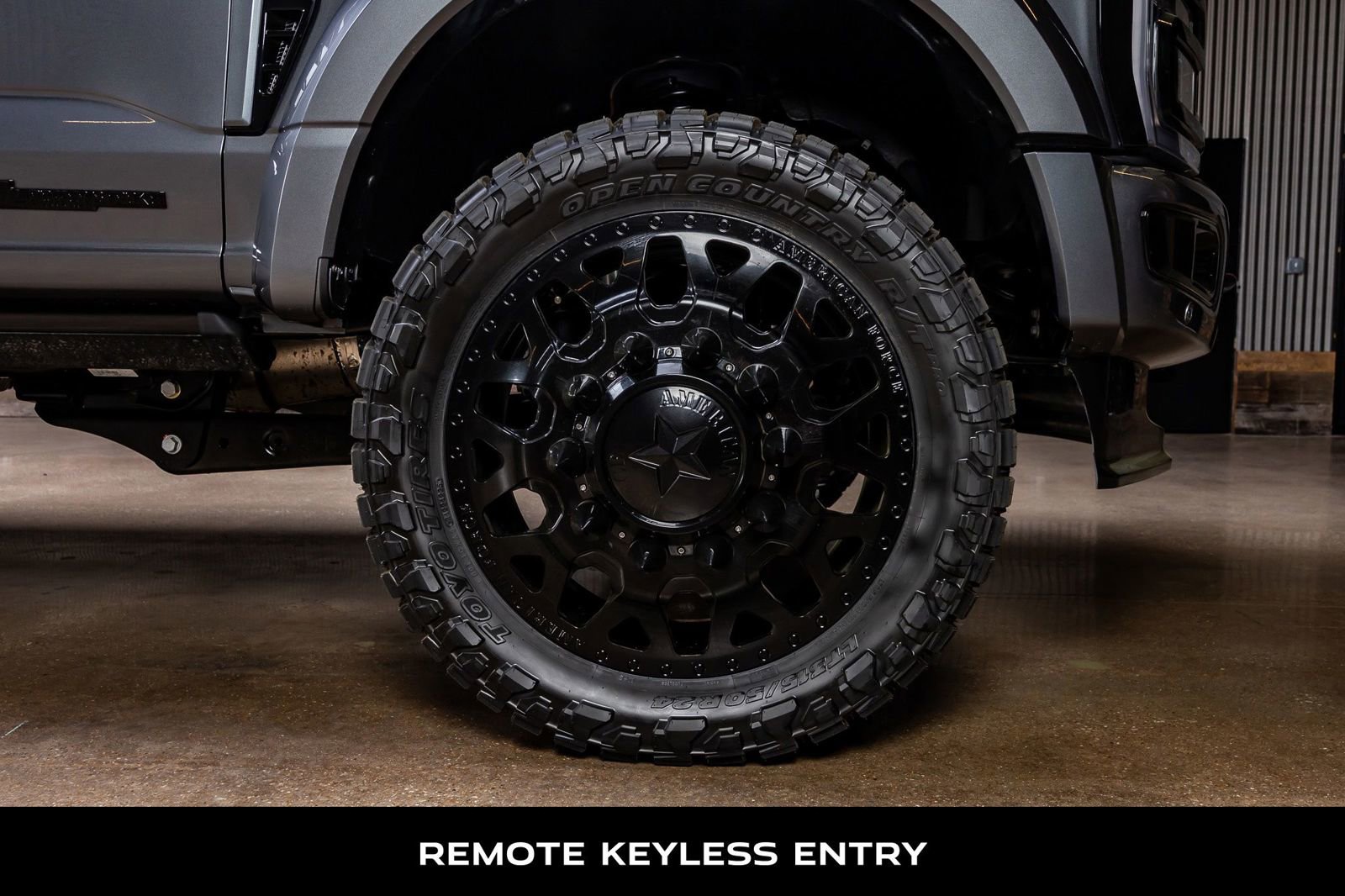 Used 2026 Ford F450 Platinum w/ Platinum Plus Package image 12