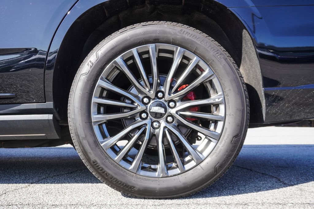 Used 2024 Cadillac Escalade V AWD/4WD image 44