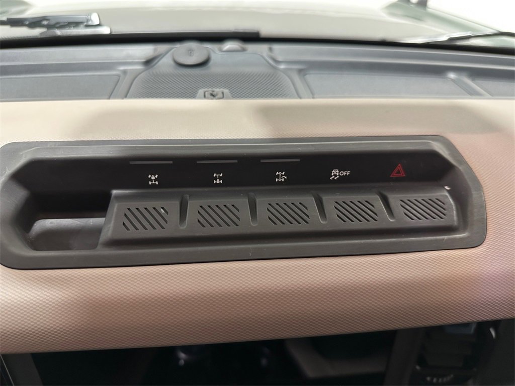 Used 2024 Ford Bronco Wildtrak image 18