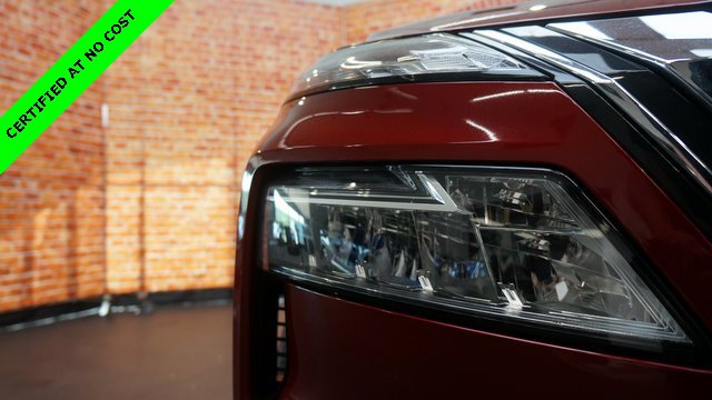 Used 2022 Nissan Rogue SV w/ SV Premium Package image 70