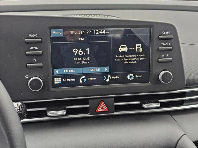 New 2026 Hyundai Elantra SE FWD image 20