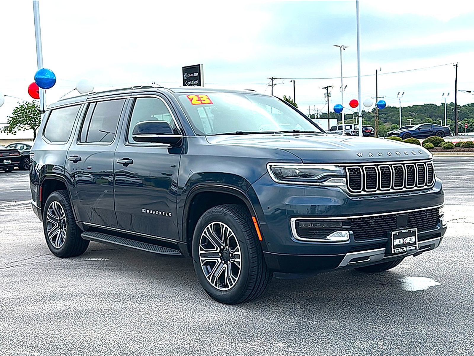 Used 2024 Jeep Wagoneer Series II w/ Flexible Seating Group RWD image 10