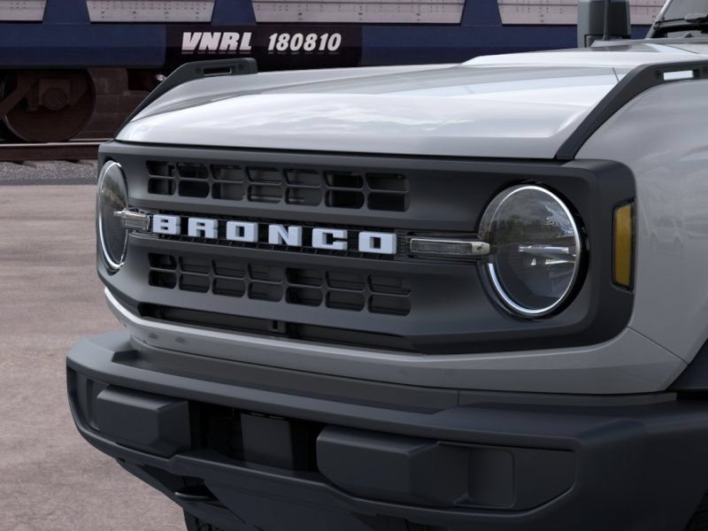 New 2026 Ford Bronco 2-Door AWD/4WD image 19