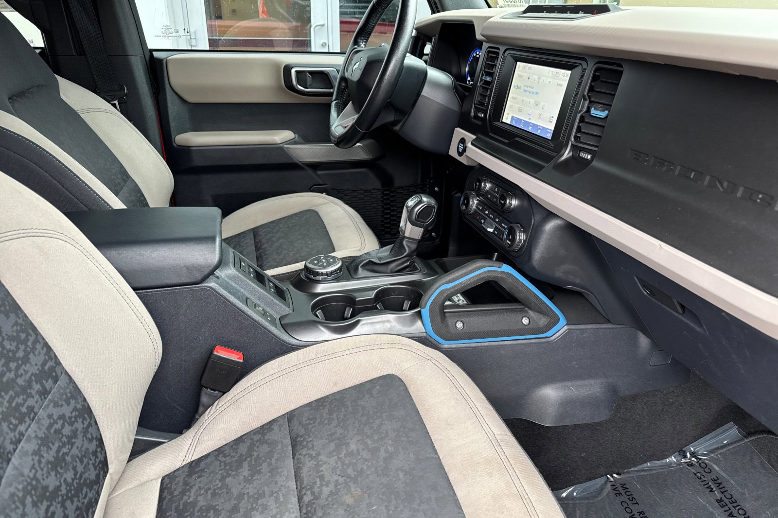 Used 2022 Ford Bronco Wildtrak AWD/4WD image 15