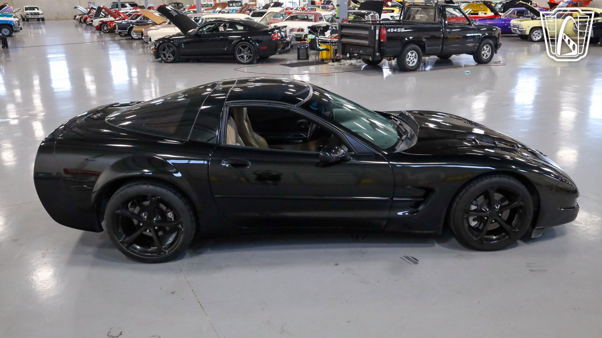Used 1999 Chevrolet Corvette Coupe w/ Roof Pkg RWD image 34