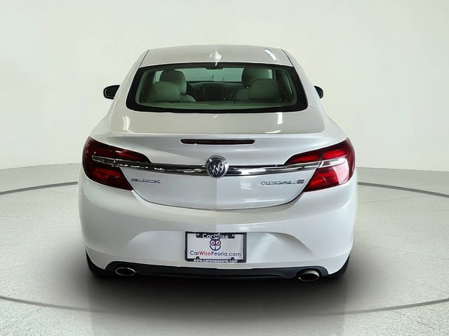 Used 2017 Buick Regal Premium w/ Driver Confidence Package #1 FWD image 4