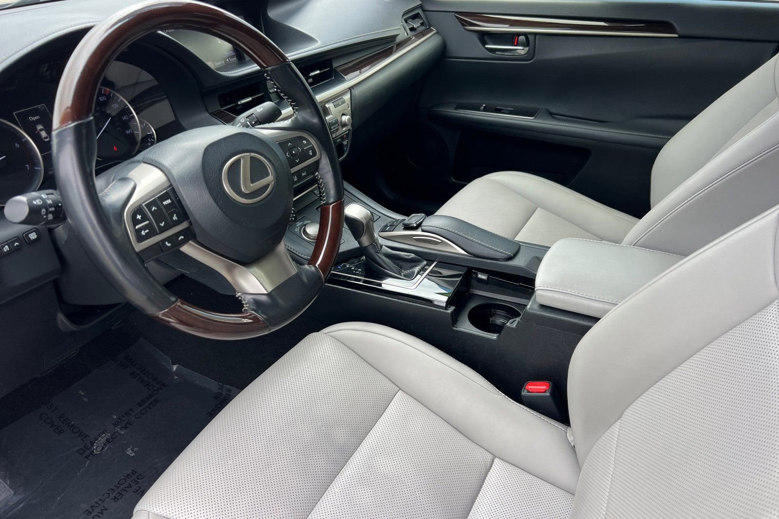 Used 2018 Lexus ES 350 w/ Navigation System Package FWD image 13