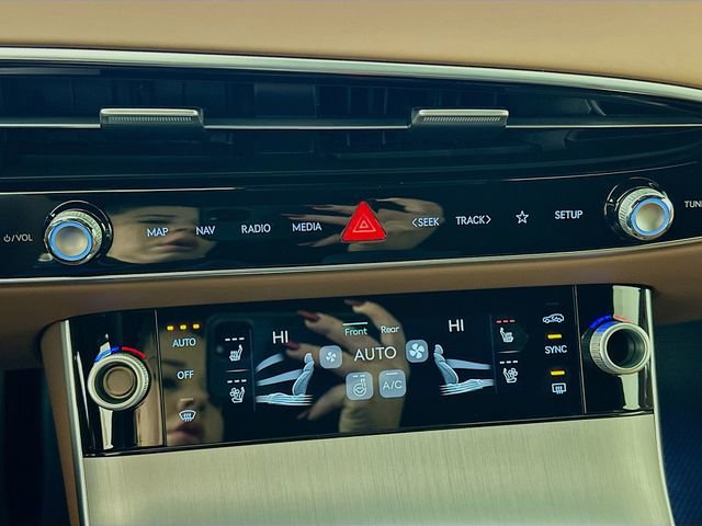 New 2026 Genesis GV70 2.5T Advanced image 14