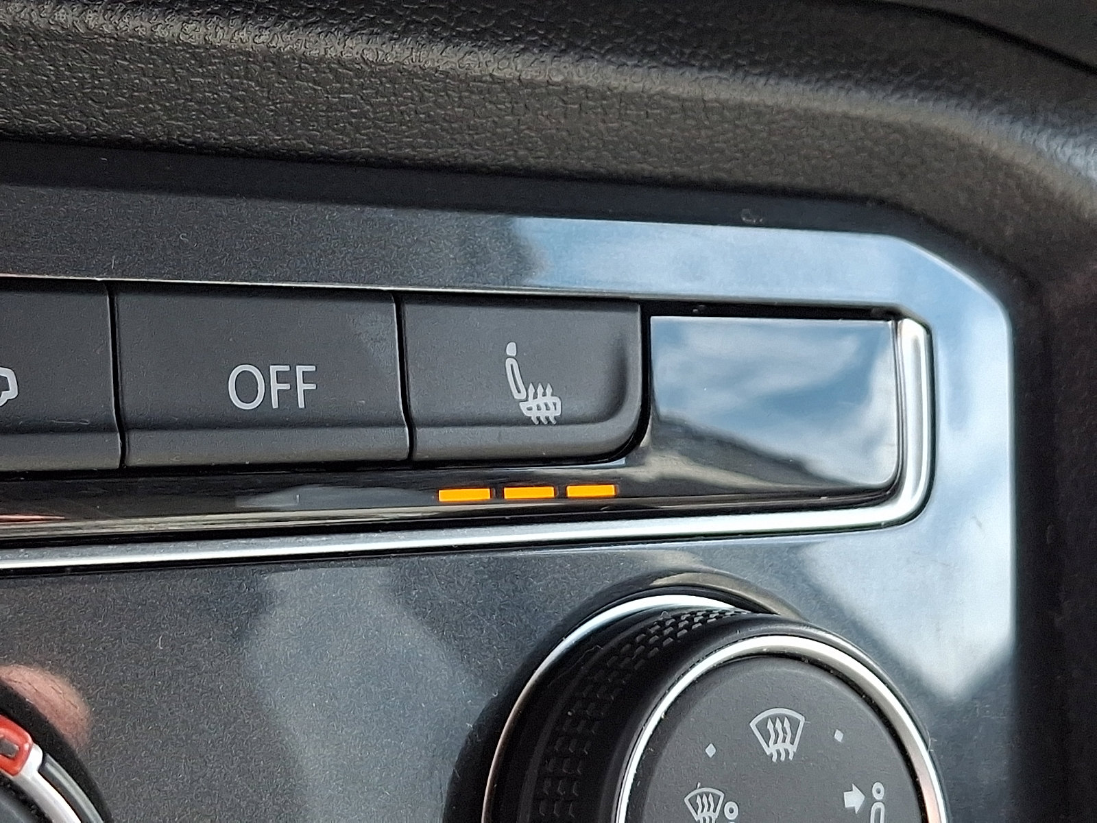 Certified 2023 Volkswagen Tiguan S w/ Driver Assistance Package FWD image 25