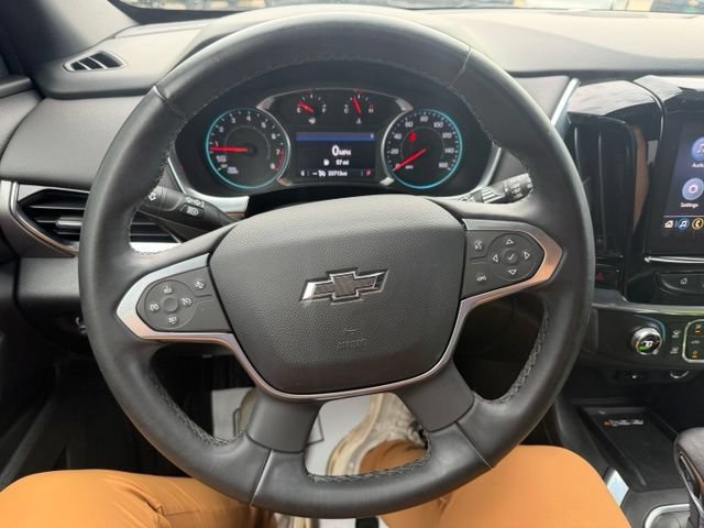 Used 2023 Chevrolet Traverse LT w/ Midnight/Sport Edition AWD/4WD image 26