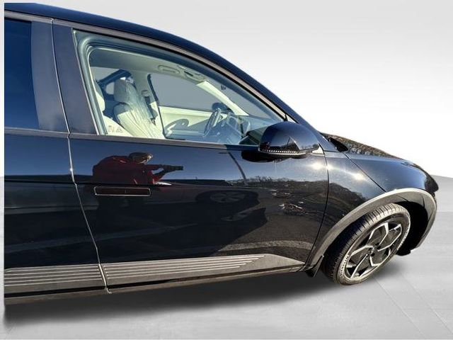 Used 2023 Hyundai Ioniq 5 SEL w/ Cargo Package image 5