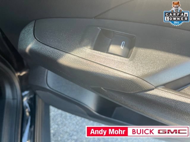 Used 2025 Chevrolet Trax LT w/ Driver Confidence Package FWD image 36