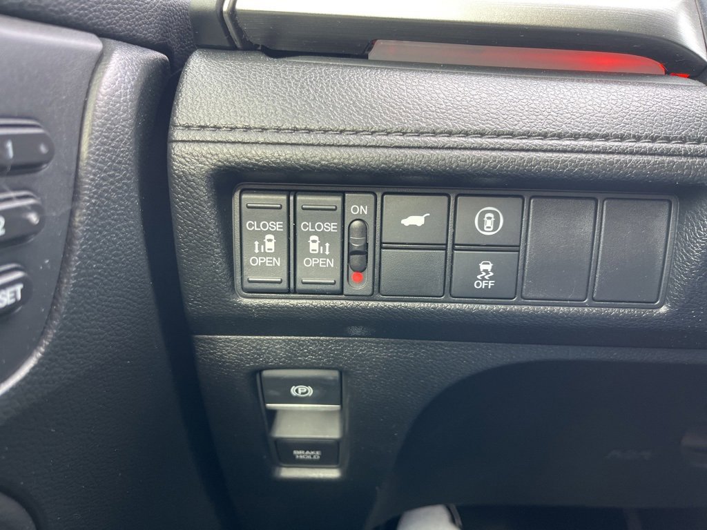 Used 2023 Honda Odyssey Sport image 13