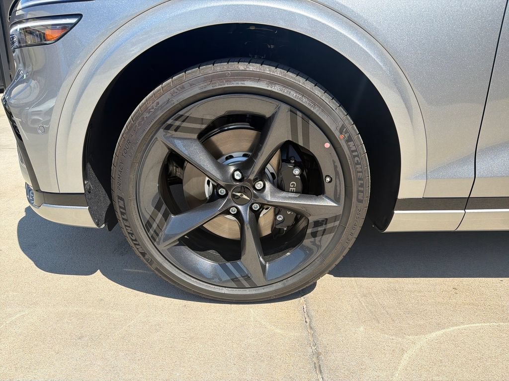 New 2027 Genesis GV70 2.5T Sport Prestige AWD/4WD image 9