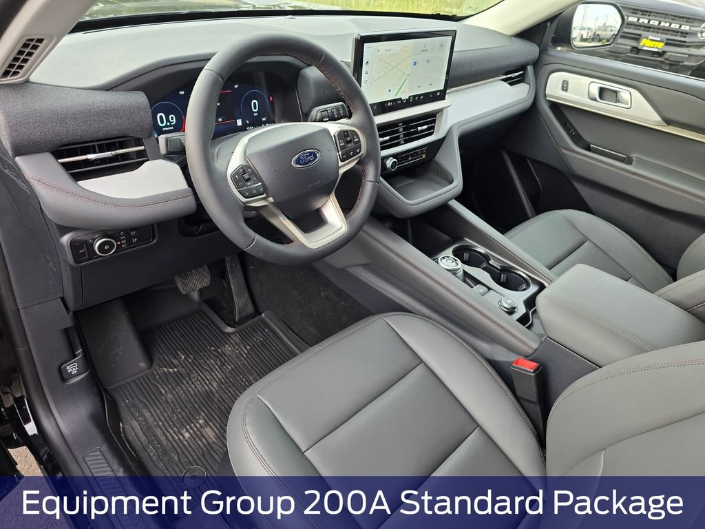 New 2026 Ford Explorer Active w/ Active Comfort Package AWD/4WD image 2