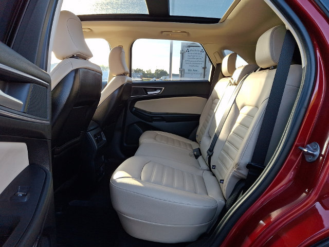 Used 2024 Ford Edge SEL w/ Convenience Package AWD/4WD image 13
