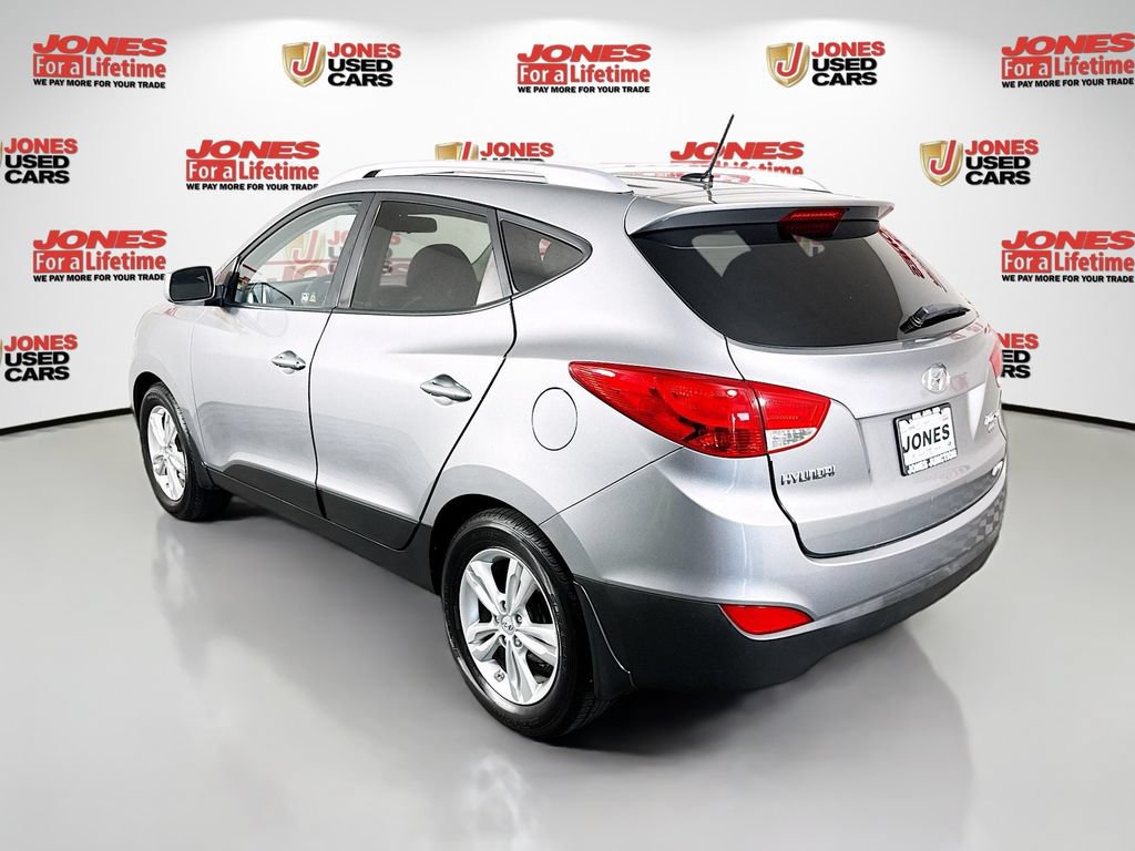 Used 2011 Hyundai Tucson GLS AWD/4WD image 2