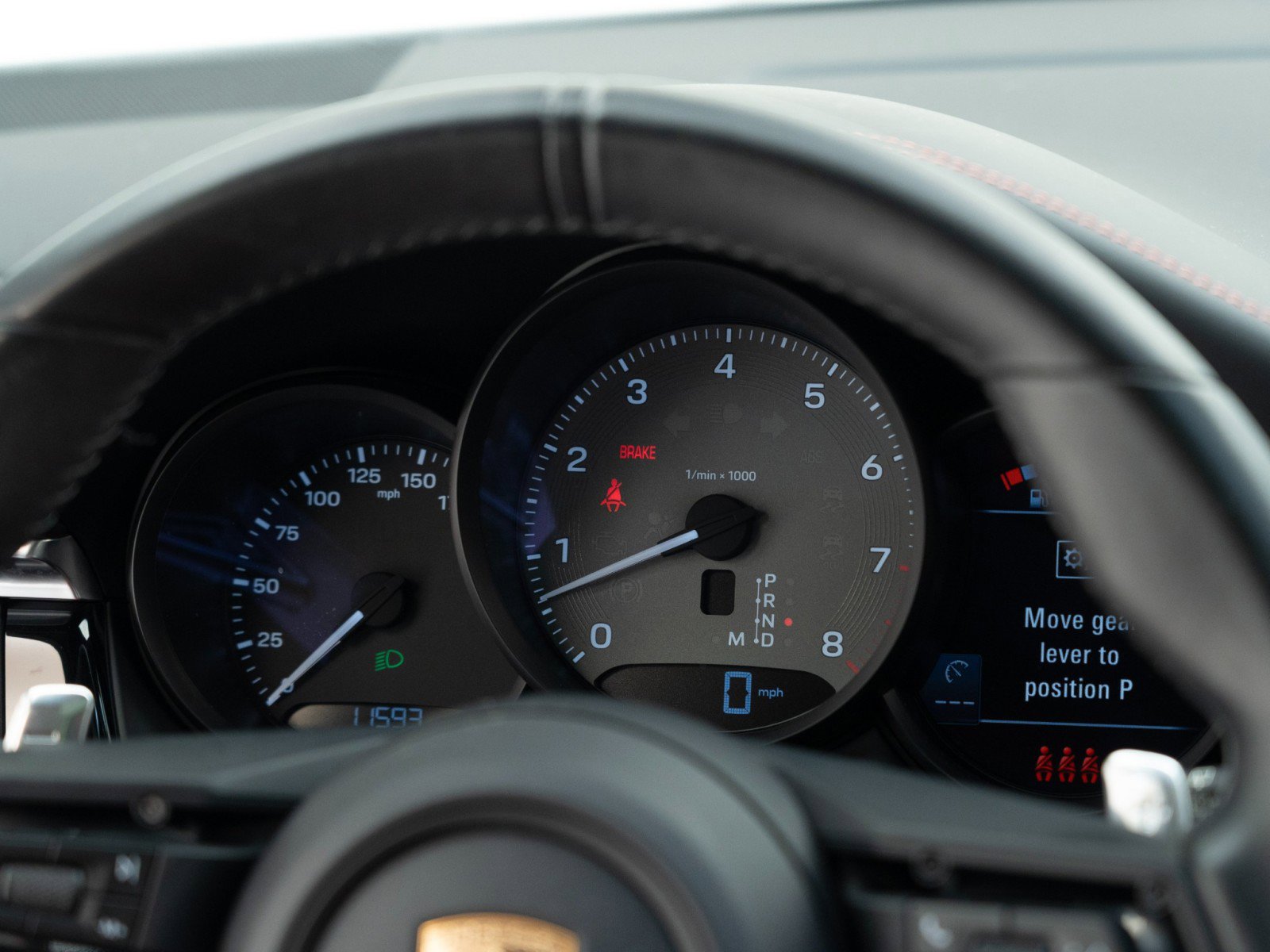 Certified 2024 Porsche Macan S image 31