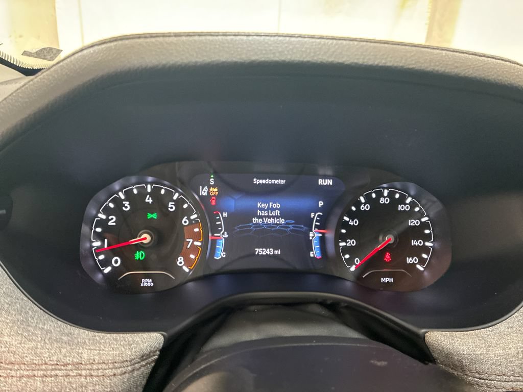 Used 2022 Jeep Compass Latitude AWD/4WD image 15