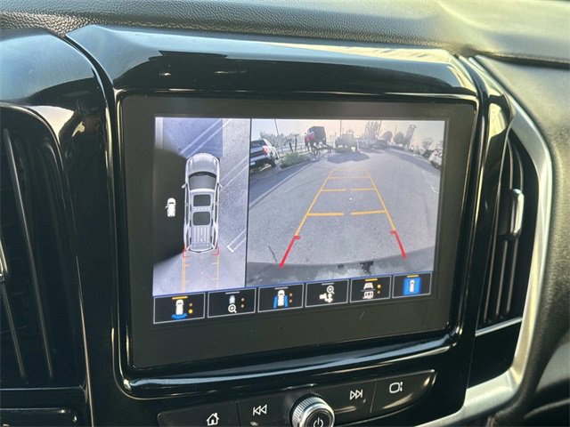 Used 2022 Chevrolet Traverse High Country image 14