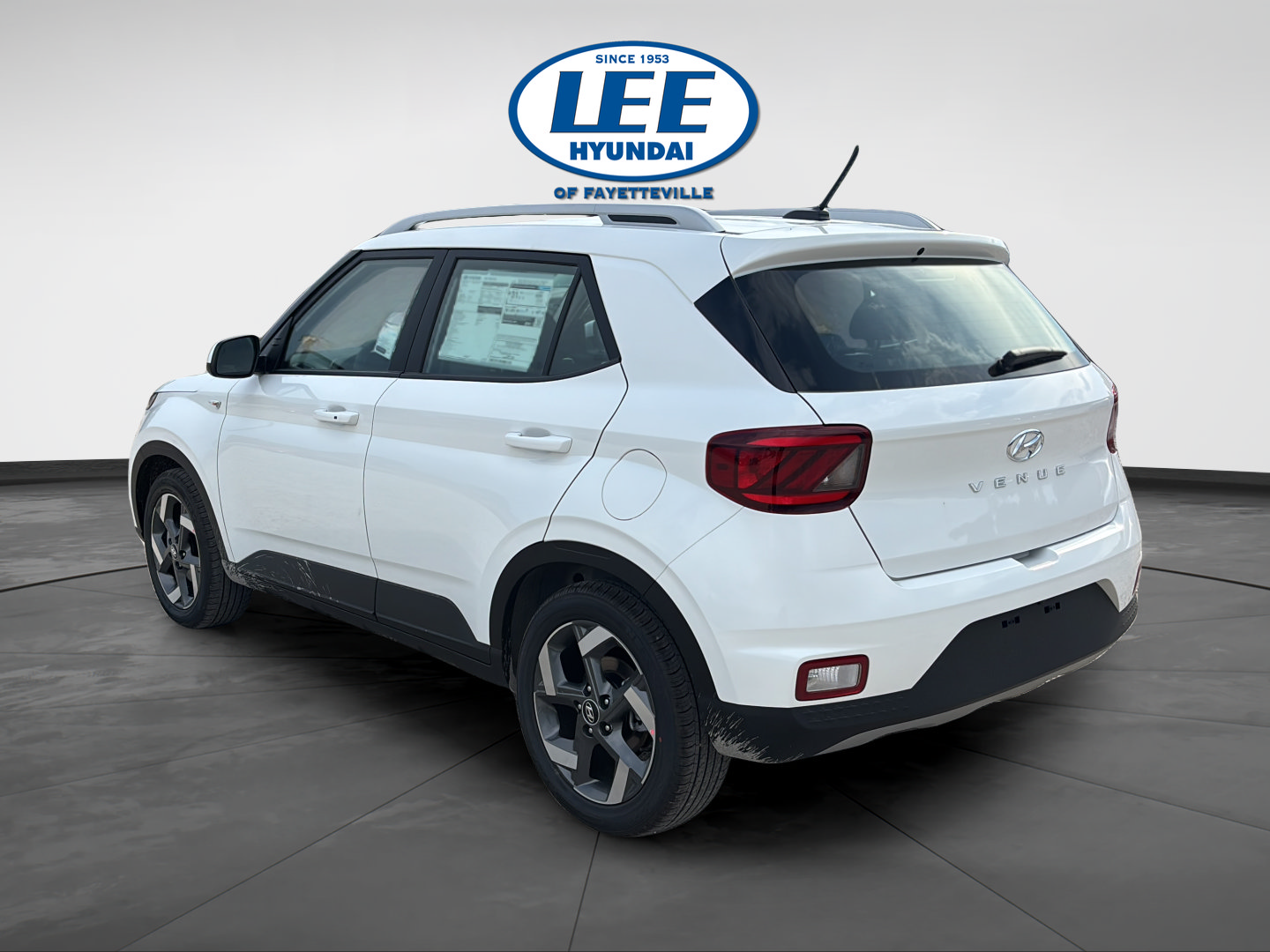 New 2026 Hyundai Venue SEL FWD image 5