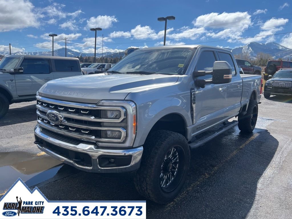 Used 2023 Ford F350 Lariat w/ Camper Package image 10