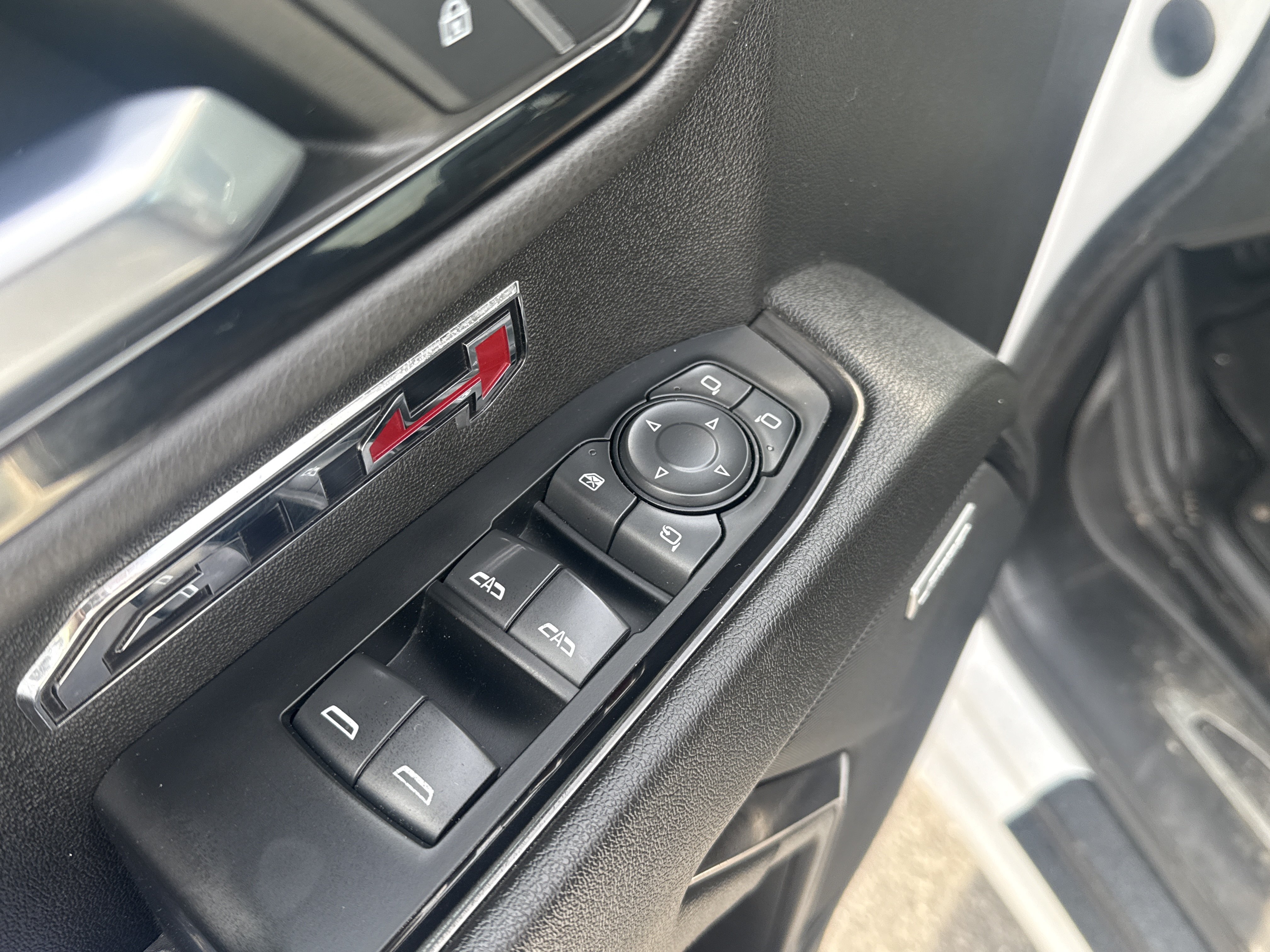 Used 2023 GMC Sierra 1500 AT4 AWD/4WD image 17