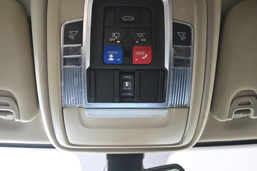 Used 2021 RAM 2500 Laramie AWD/4WD image 37