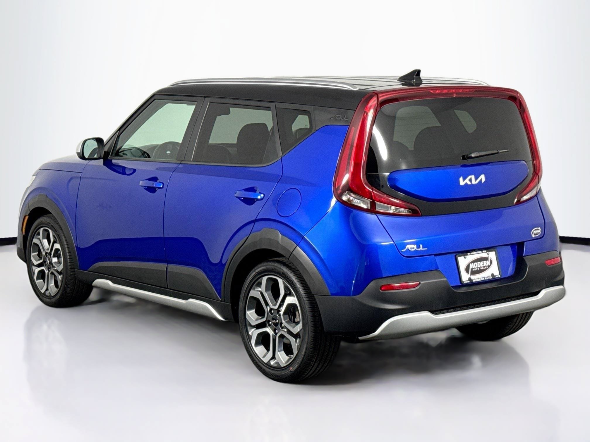 Used 2022 Kia Soul X-Line FWD image 9