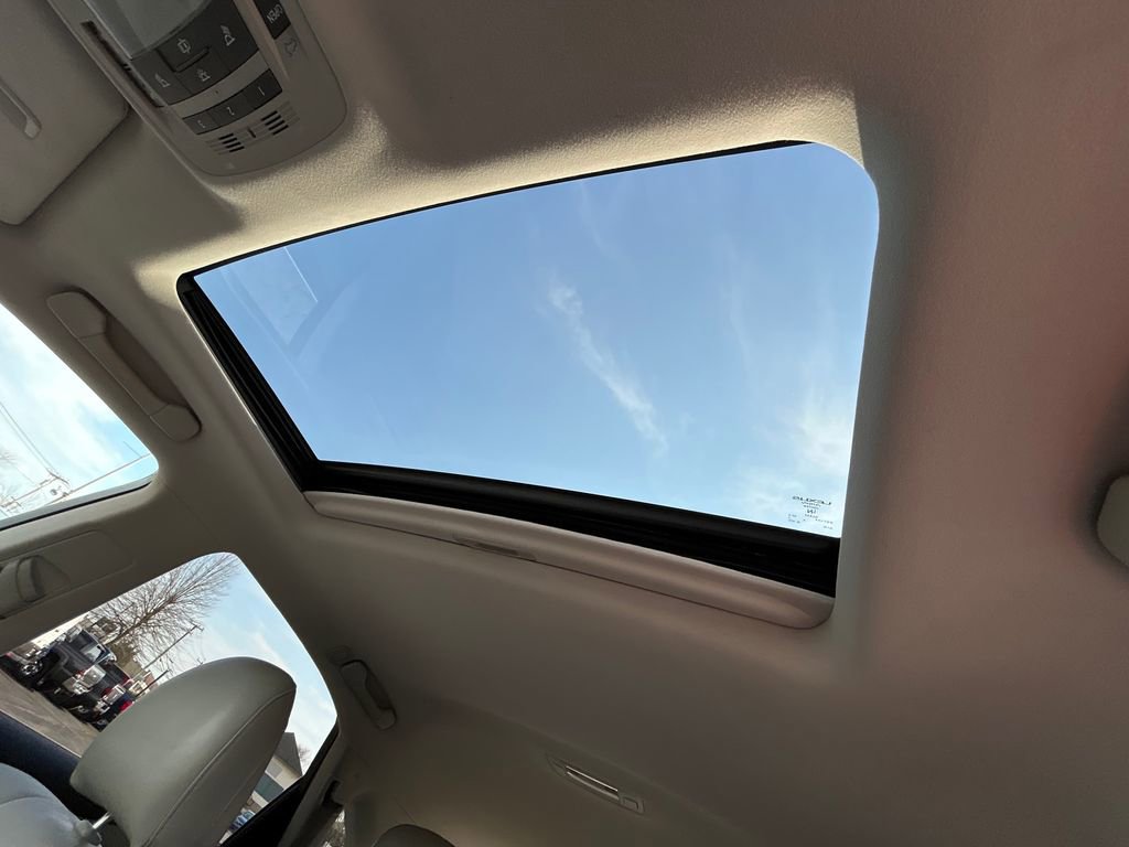 Used 2012 Lexus RX 350 AWD w/ Premium Pkg image 11