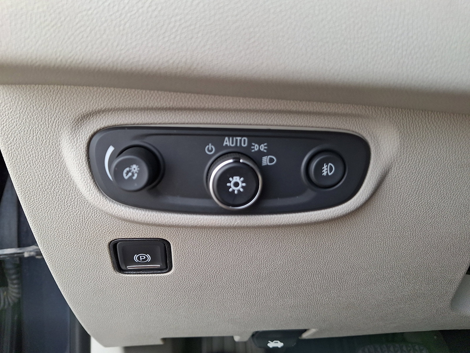 Used 2019 GMC Terrain Denali AWD/4WD image 25