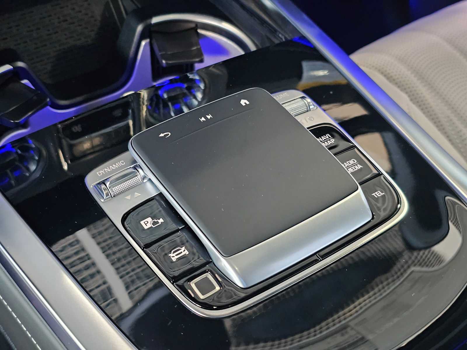 New 2027 Mercedes-Benz G 63 AMG 4MATIC image 28