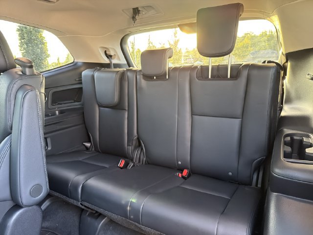 Certified 2026 Subaru Ascent Touring AWD/4WD image 14