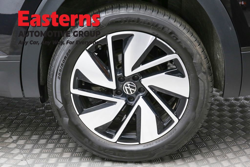 Used 2024 Volkswagen Atlas SE image 8