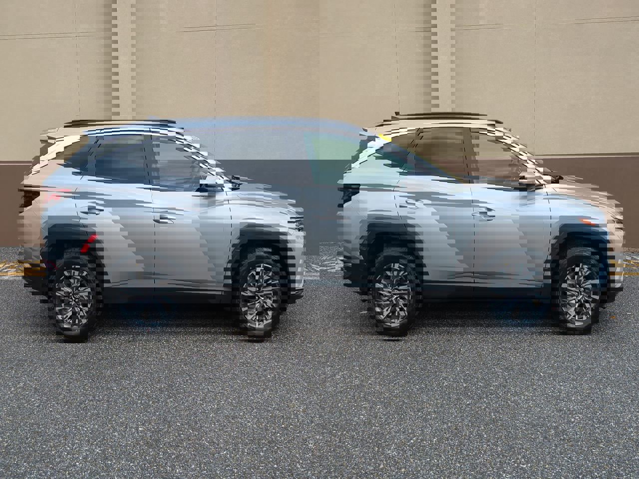 Certified 2024 Hyundai Tucson Blue image 3