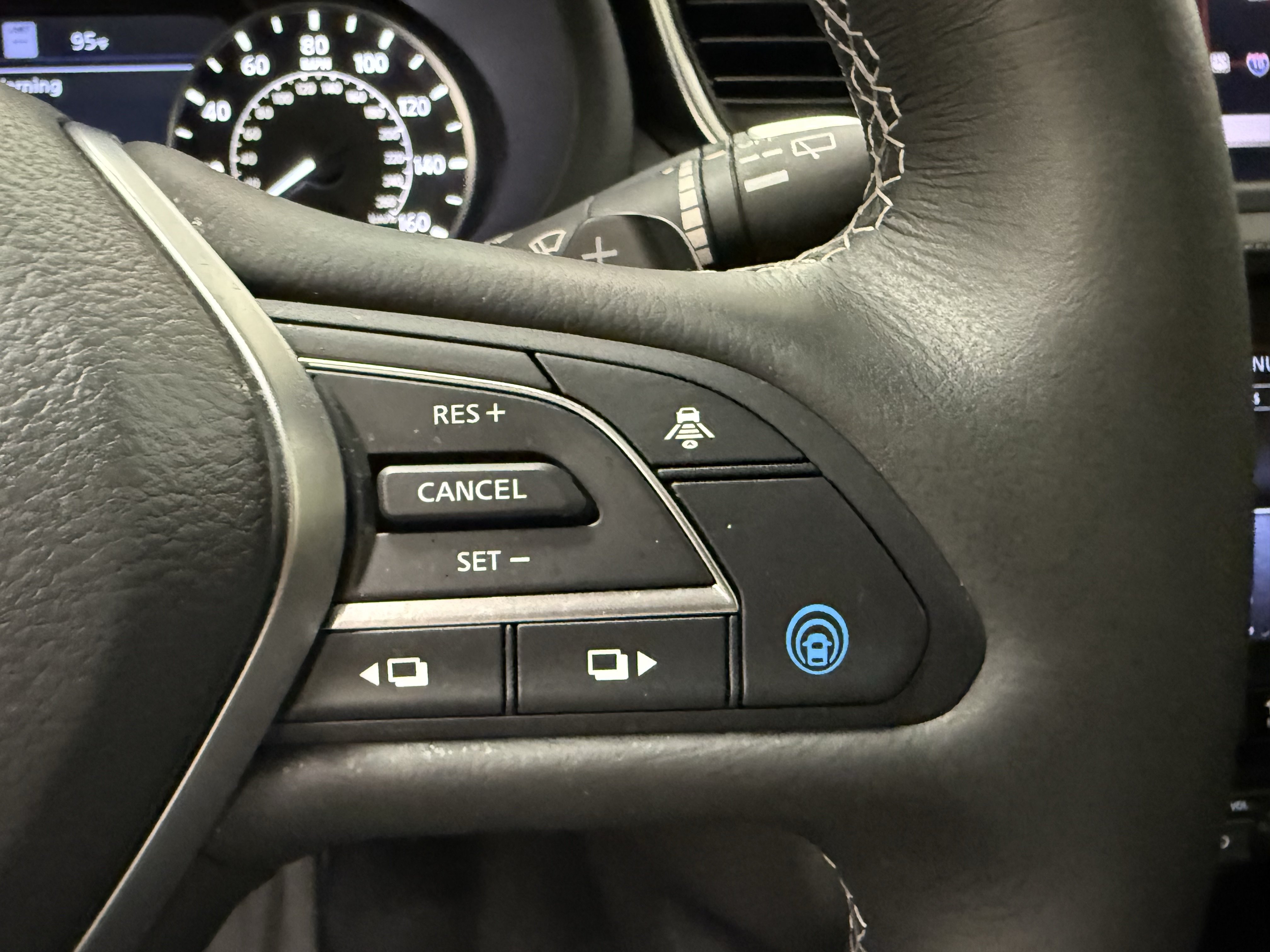 Certified 2025 INFINITI QX50 Sport AWD/4WD image 21