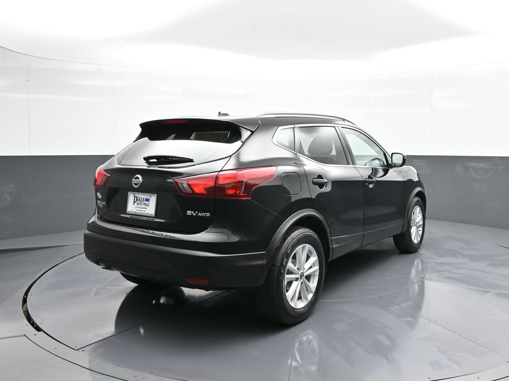 Used 2019 Nissan Rogue Sport SV w/ All-Weather Package AWD/4WD image 6