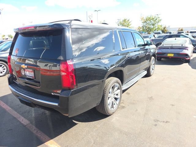 Used 2018 Chevrolet Suburban Premier AWD/4WD image 3