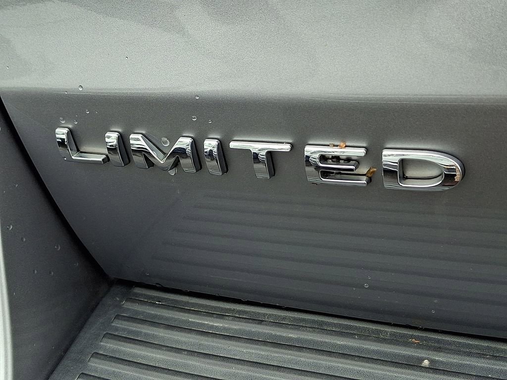 Used 2021 Ford Expedition Limited image 36