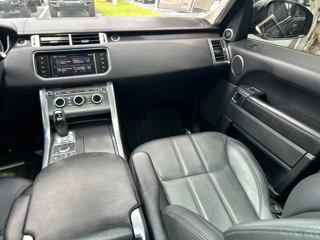 Used 2016 Land Rover Range Rover Sport SE AWD/4WD image 11