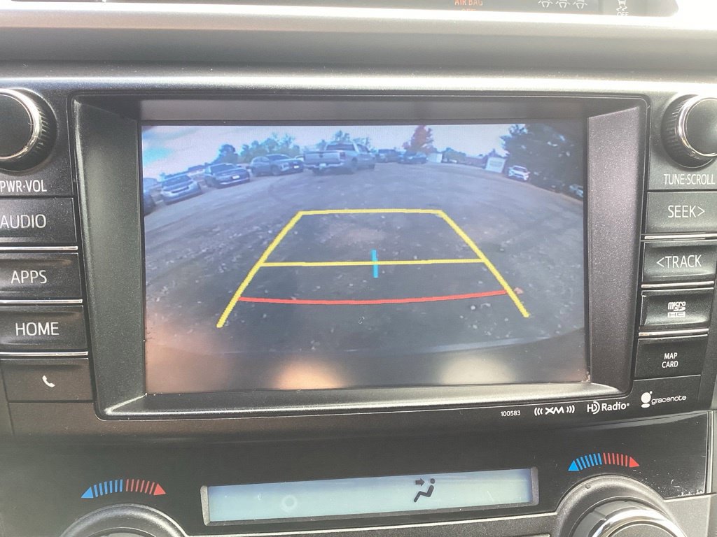 Used 2017 Toyota RAV4 XLE AWD/4WD image 23