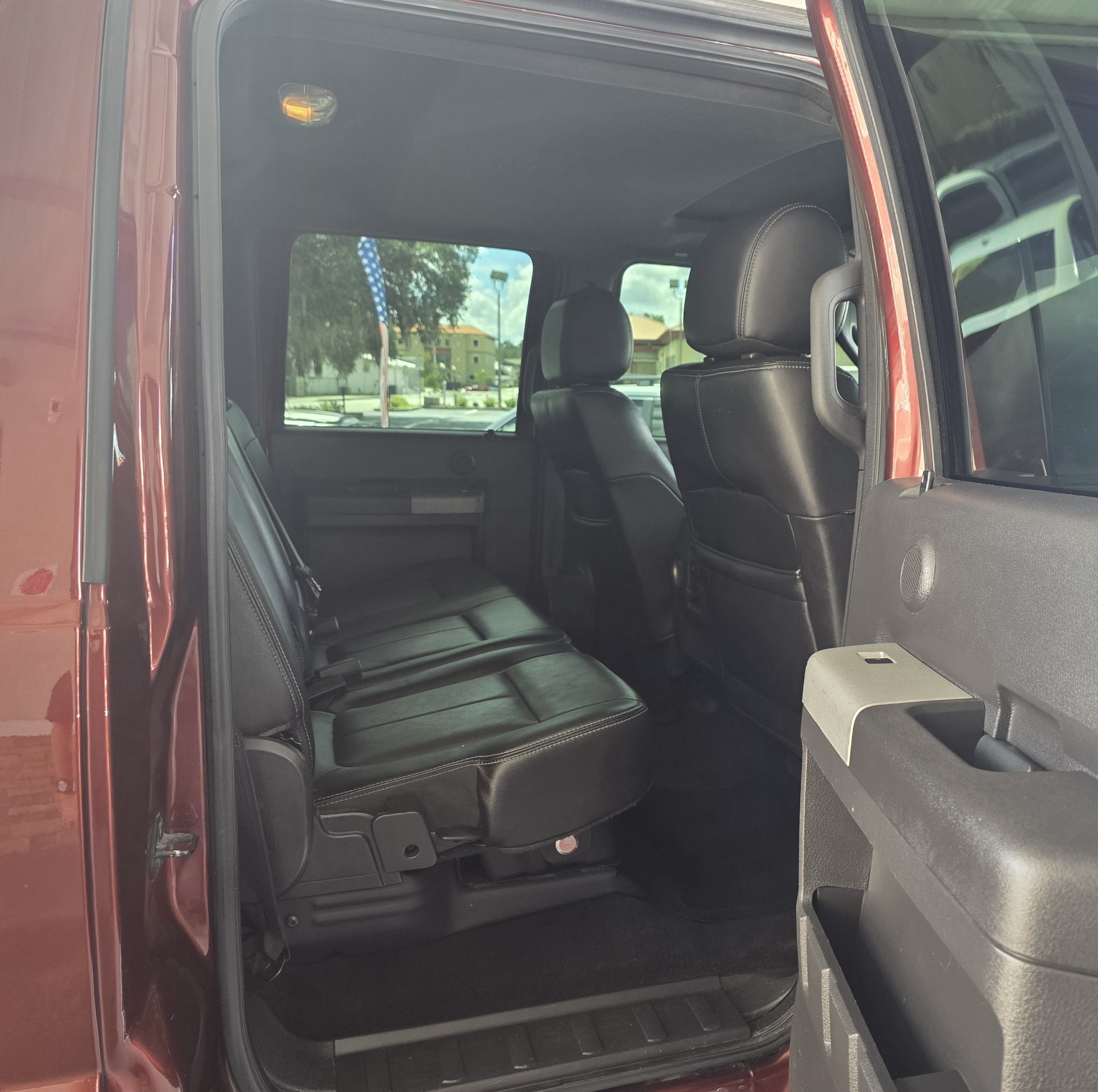 Used 2015 Ford F350 Lariat w/ Chrome Package AWD/4WD image 32