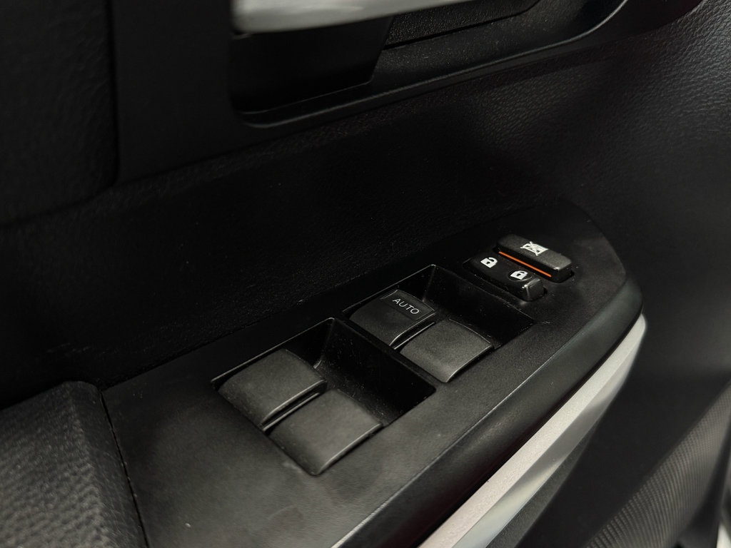 Used 2017 Toyota Tundra SR5 w/ SR5 Upgrade Package image 15