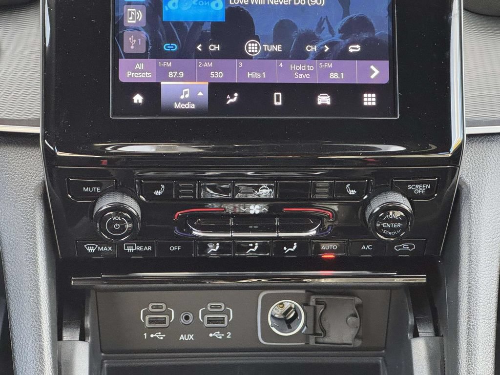 New 2025 Jeep Grand Cherokee L Altitude AWD/4WD image 20