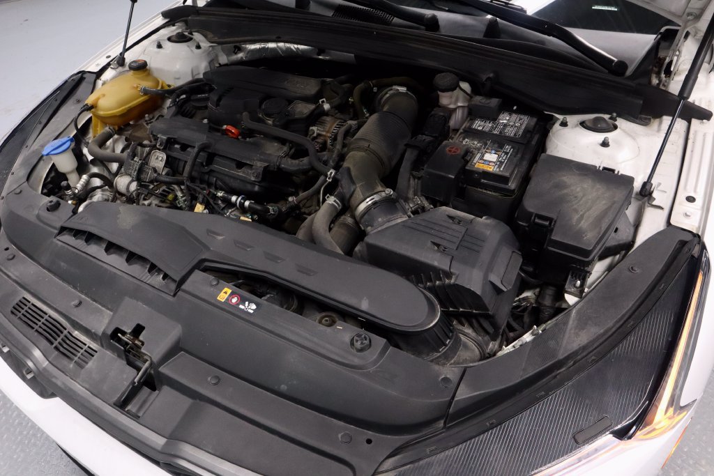 Used 2022 Kia K5 GT-Line AWD/4WD image 18