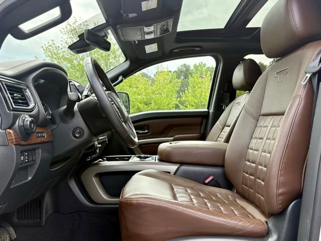 Used 2023 Nissan Titan Platinum Reserve w/ Moonroof Package AWD/4WD image 27