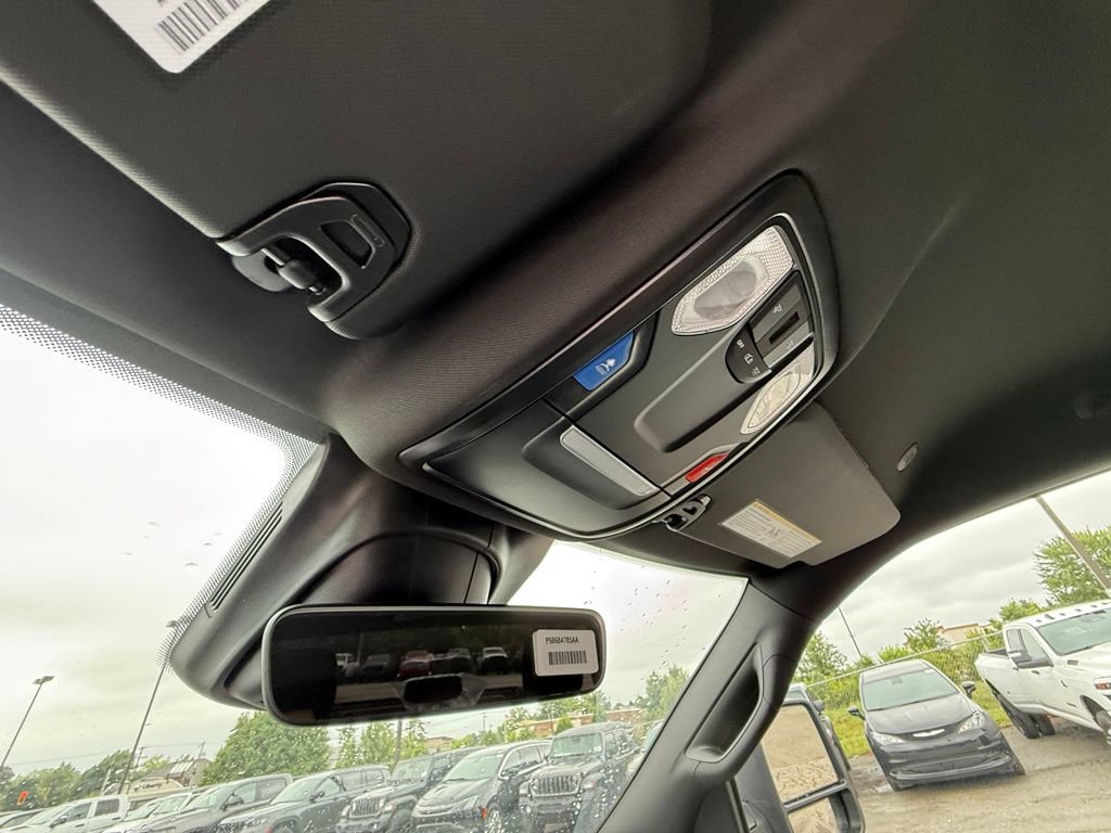 New 2026 RAM 3500 Tradesman AWD/4WD image 22