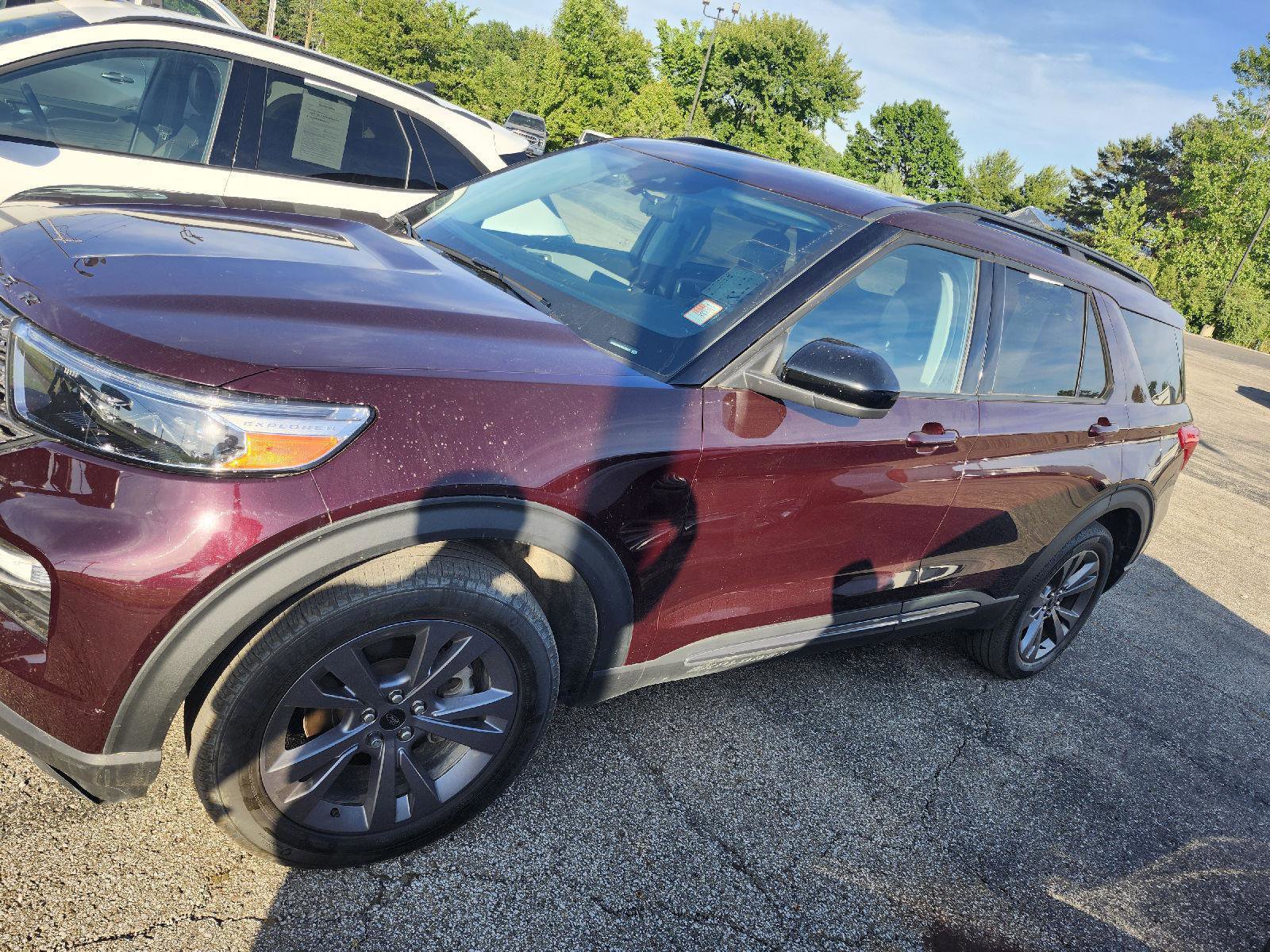 Used 2022 Ford Explorer XLT w/ Equipment Group 202A AWD/4WD video 2