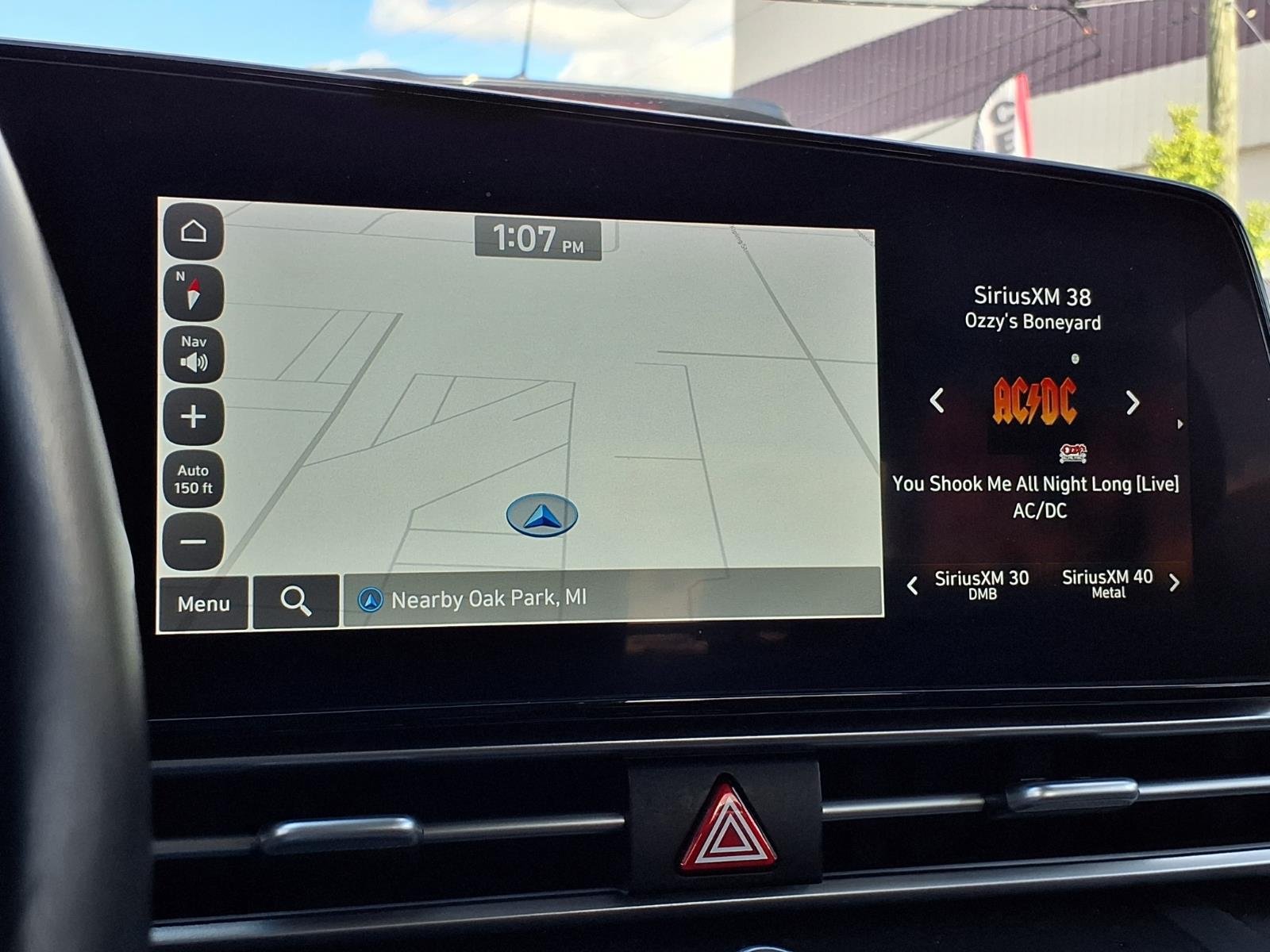 Used 2025 Hyundai Elantra Limited FWD image 16