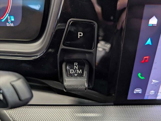 Used 2025 Porsche Cayenne AWD/4WD image 41